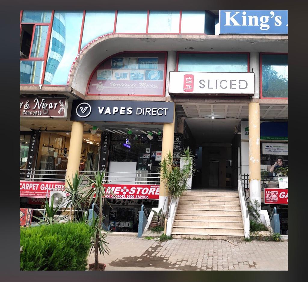 Ground Floor Shop available For Rent in King’s Arcade F-7 Markaz(Jinnah Super), Islamabad کنگز آرکیڈ F-7 مرکز (جناح سپر)، اسلام آباد میں گراؤنڈ فلور کی دکان کرایہ پر دستیاب ہے۔